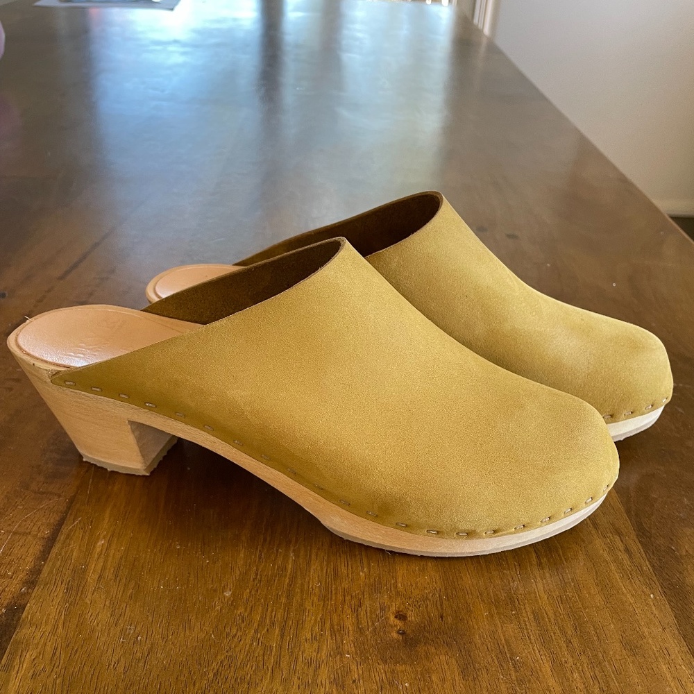 Bryr Clementine Clog in Fern 8, Mid heel